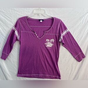 MV Sport Vero Beach Purple Henley 3/4 Sleeve Tee Size L Coastal Graphic Top
